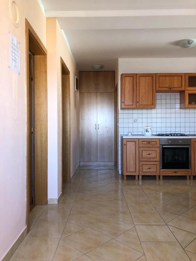 Apartment Milka Vir Exteriör bild